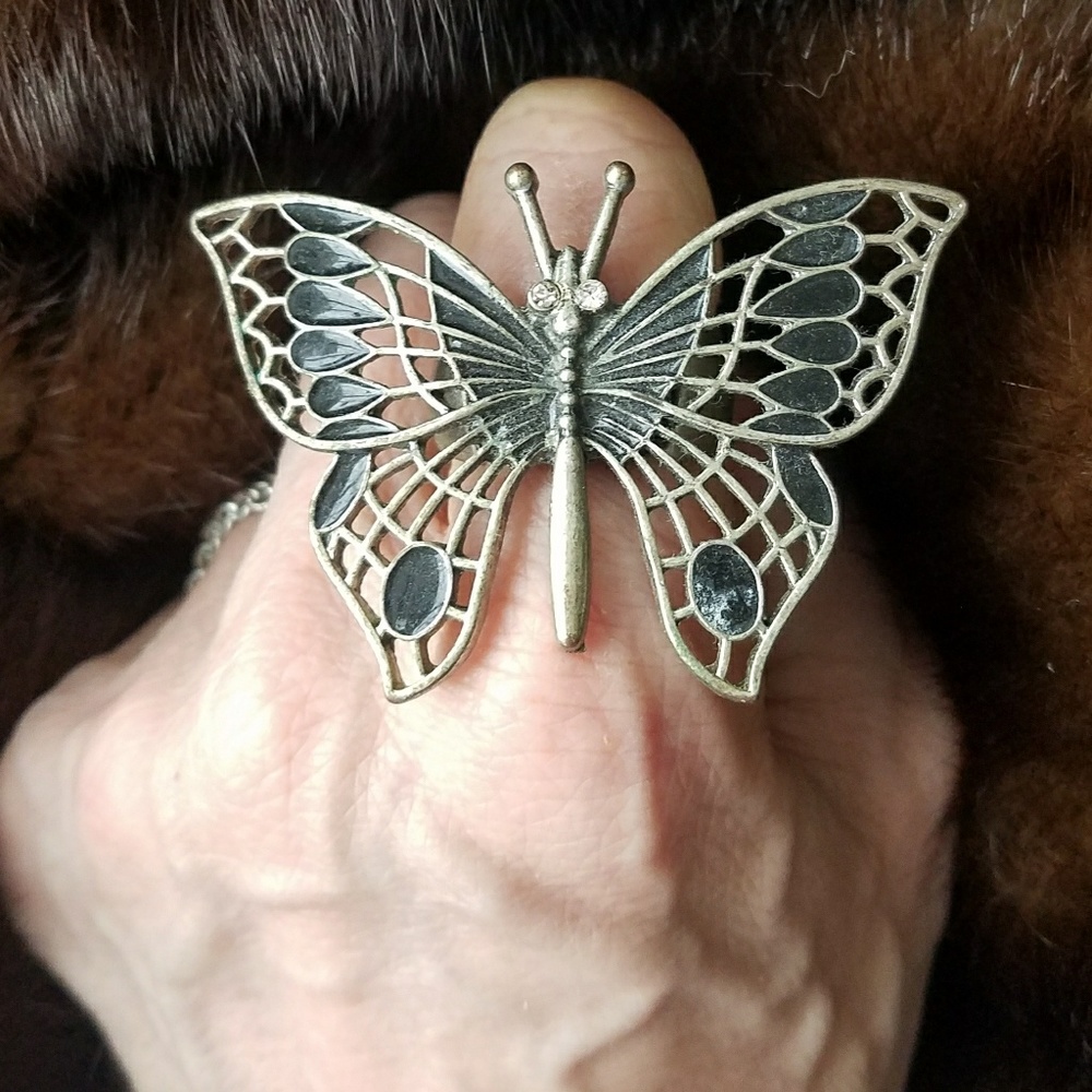 Butterfly Stretch Ring